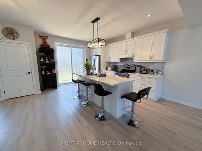 Unit 37 — 435 Callaway Rd, London North - North R image-0-2