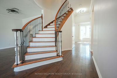 345 Stoneway Dr, Ottawa - Barrhaven East image-0-2