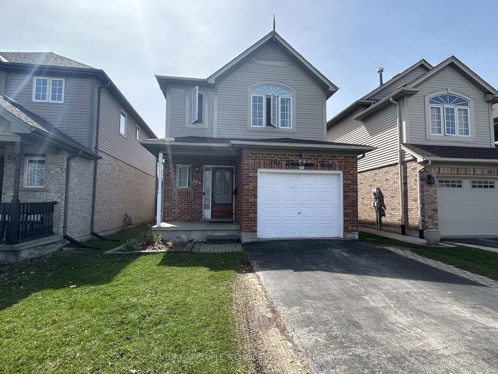 Detached House for lease at 394 Lighthouse Road, London, East J, N6M 1J1 - MLS: X12094232