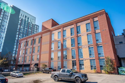 Unit 101 — 11 REBECCA St, Hamilton - Beasley