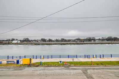 152 West St, Port Colborne - Sugarloaf image-0-3