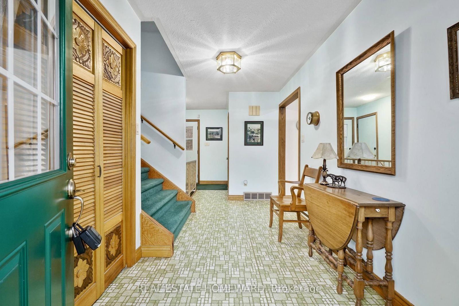 Listing Image 12