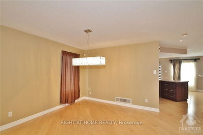 373 Stoneway Dr, Ottawa - Barrhaven East image-0-2