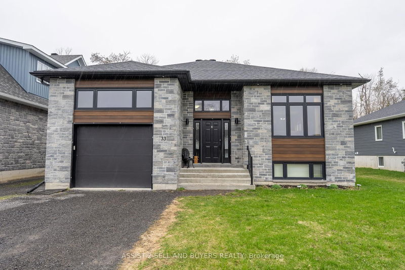 33 Beech St, South Stormont - Ingleside image-0-0