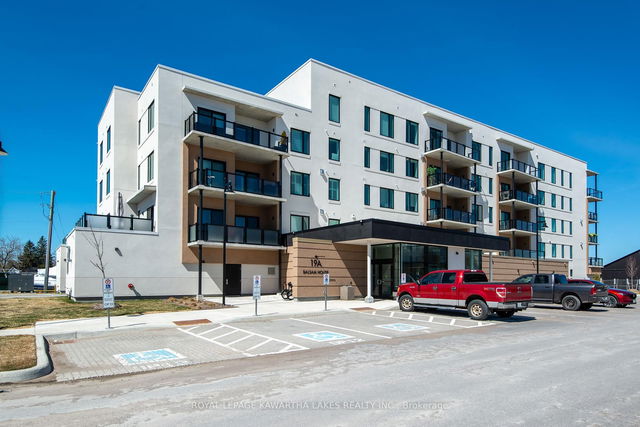 201 - 19 West Street