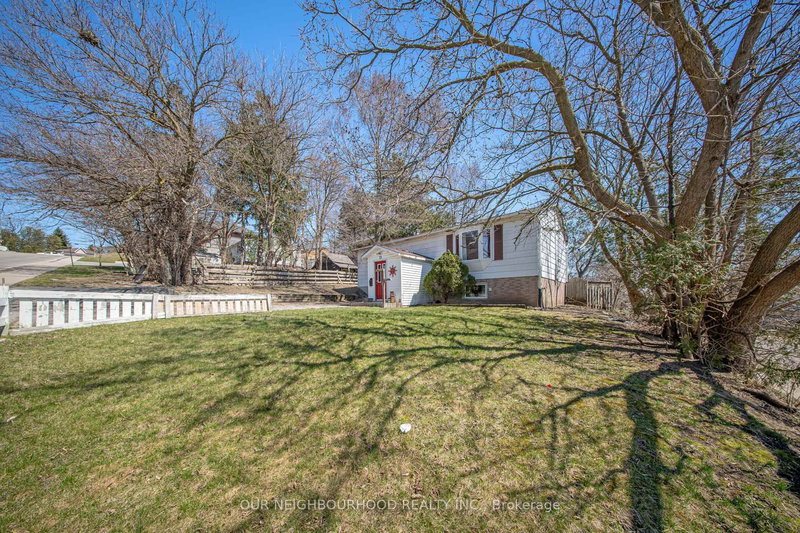 19 Broad St, Brantford, N3R 7E1 | Image 2