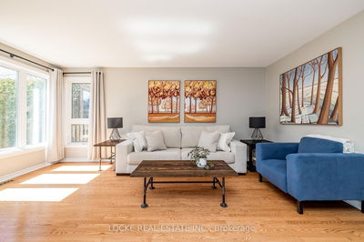 6076 Ridgelea Pl, Orleans - Chapel Hill image-0-4