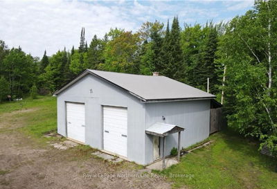 736 Highway 534, Powassan - Powassan