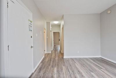 666 Queens Ave, London - East G image-0-4