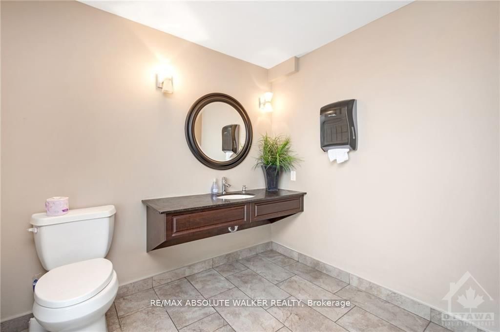 3591 Innes Road - Photo 13