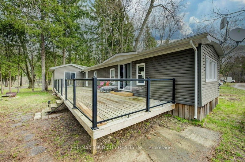 Unit 417 — 1652 Puddicombe Rd Rd, Wilmot -  image-0-0