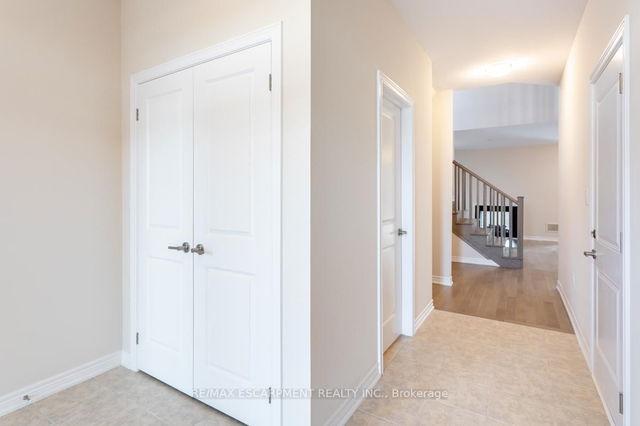 59 Starfire Crescent
