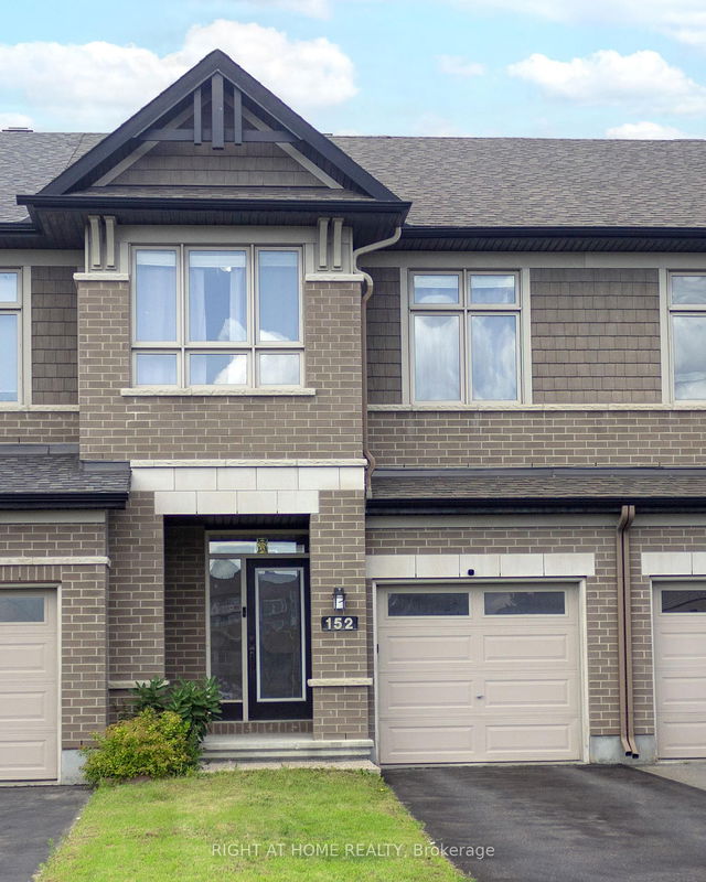 152 Popplewell Crescent
