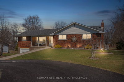 54 Alfred St, Greater Napanee - Greater Napanee