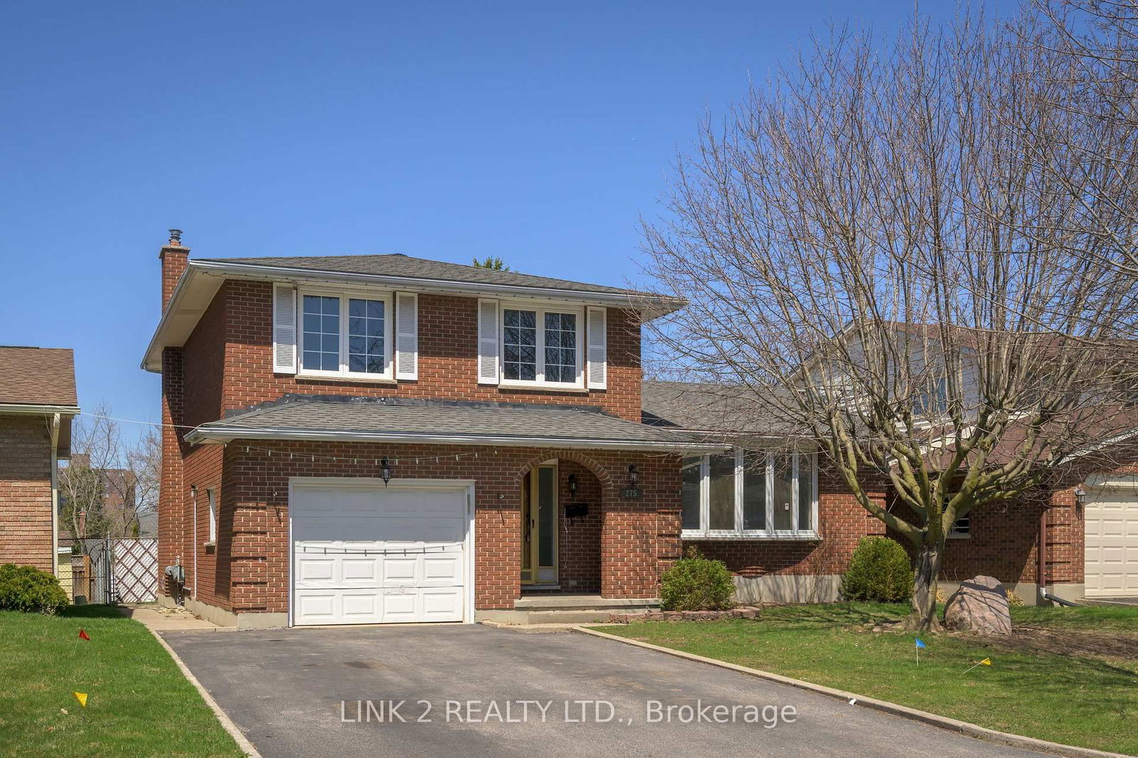 Detached House for sale at 275 HIGHVIEW Crescent, London, South O, N6J 4E1 - MLS: X12095973