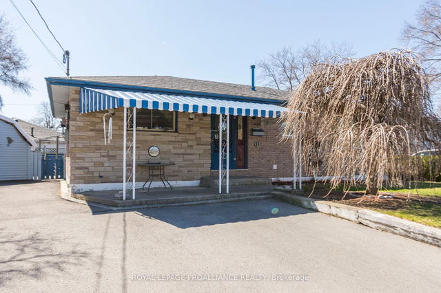 11 McFarland Drive