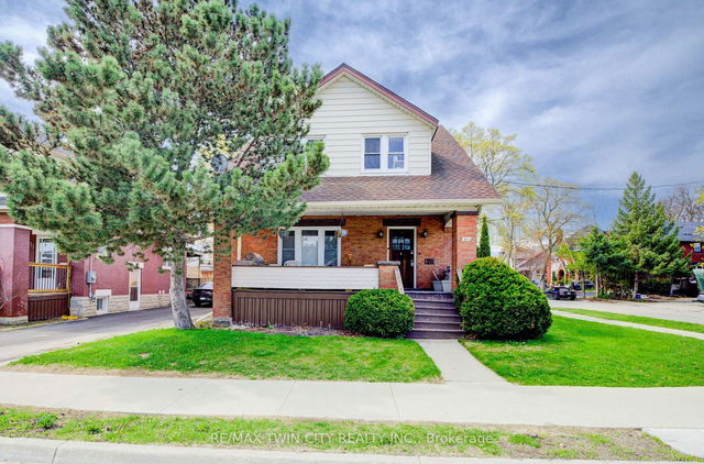 211 Weber Street