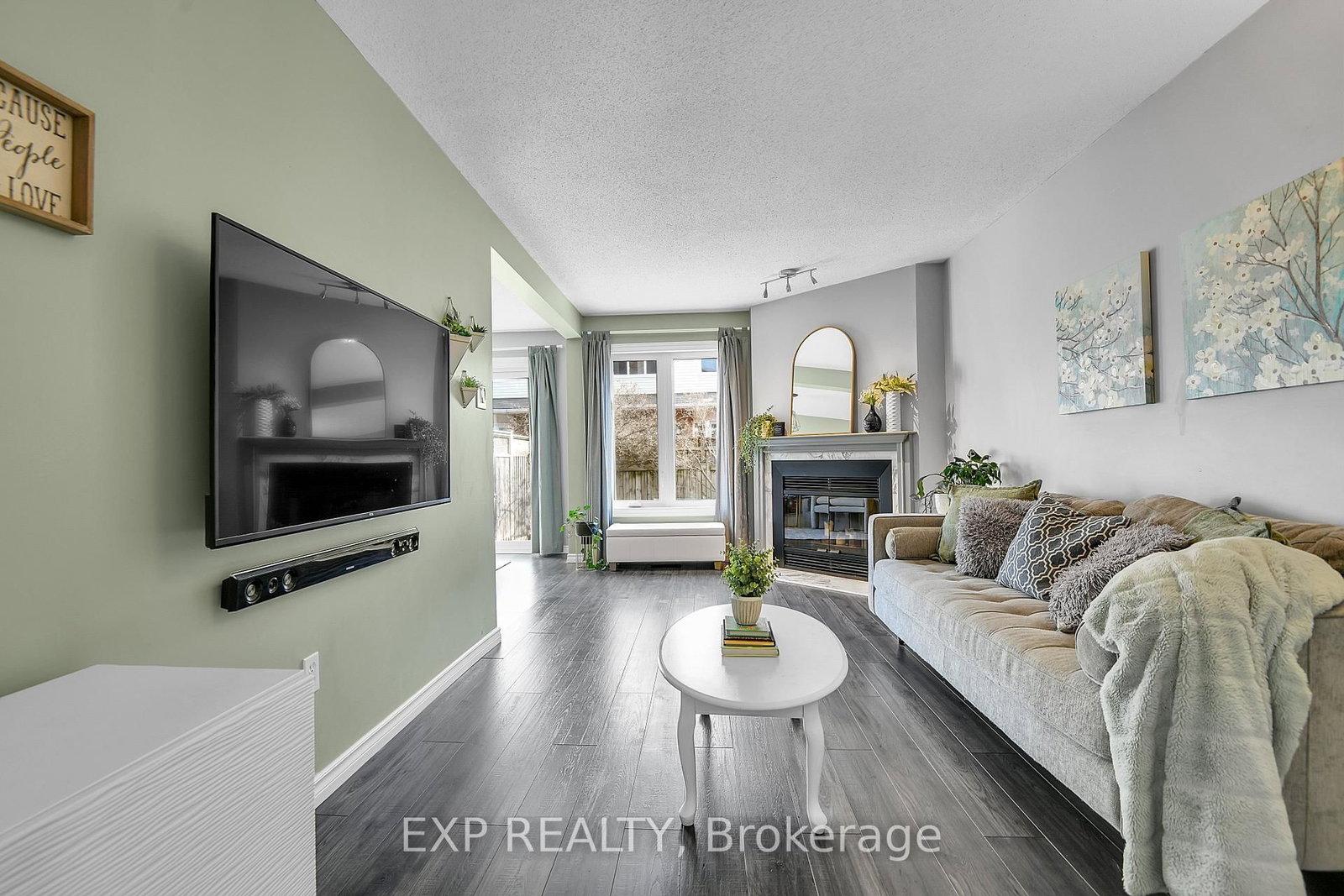 Listing Image 3