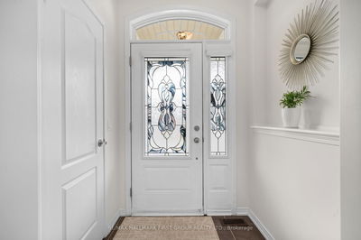 638 Robinson Dr, Cobourg - Cobourg image-0-3