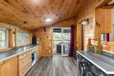 5 Severn River 406, Muskoka Lakes - Wood (Muskoka Lakes) image-0-3
