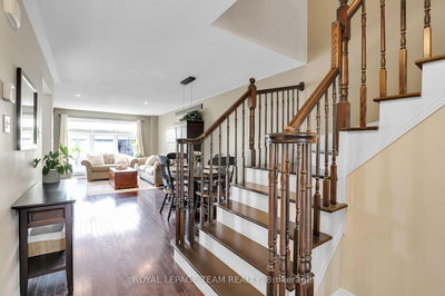 356 Aldworth Private, Stittsville - Stittsville (South) image-0-4