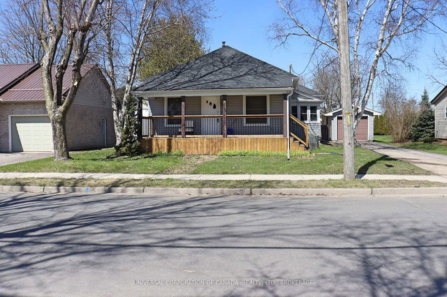 11 FOREST Street