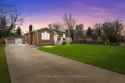 3241 DEVONSHIRE Rd, Plympton-Wyoming - Plympton Wyoming