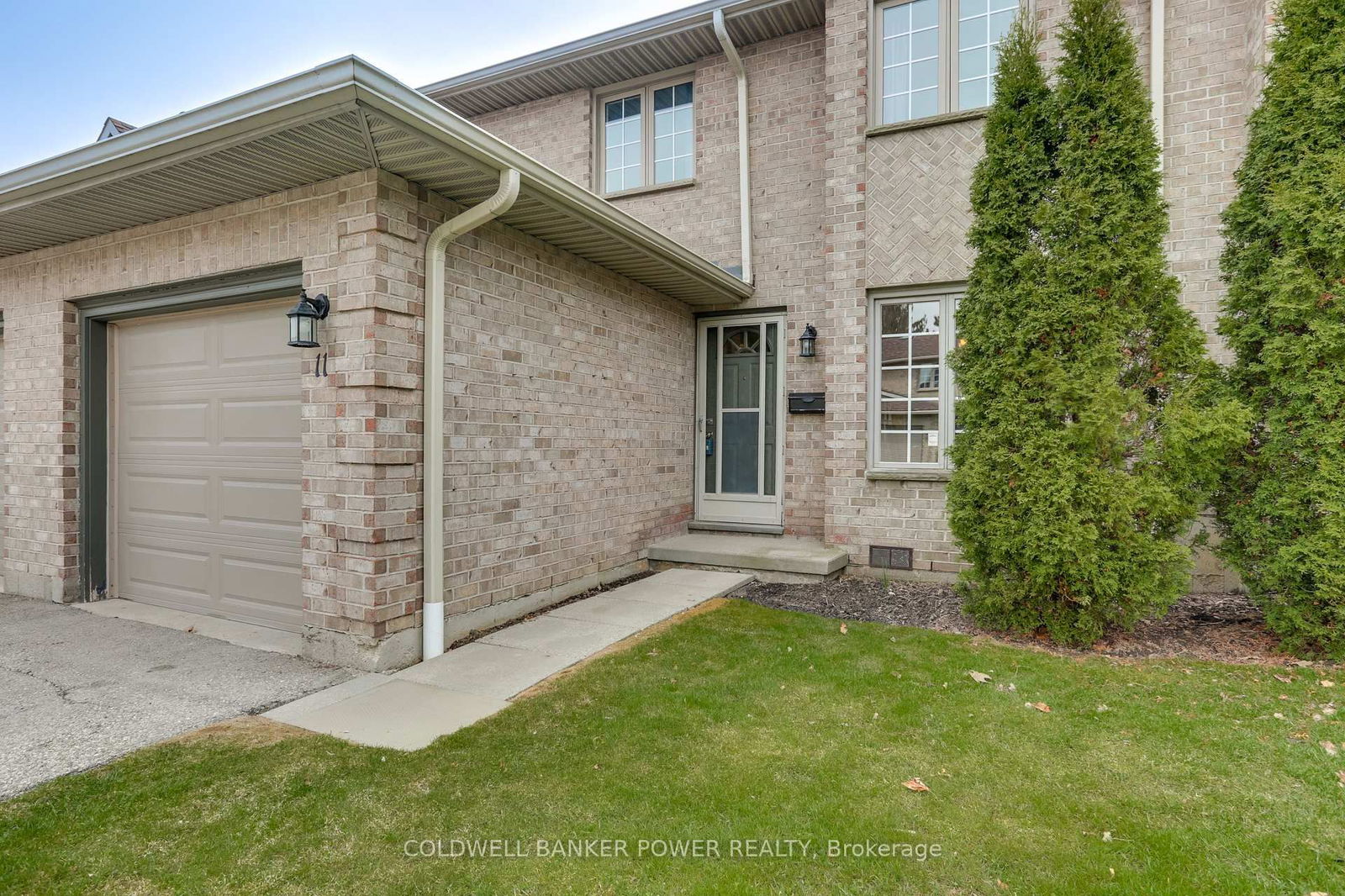 Townhouse for sale at 11-340 AMBLESIDE Drive, London, North A, N6G 4Y5 - MLS: X12096886