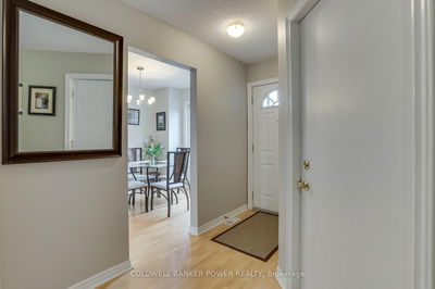 Unit 11 — 340 AMBLESIDE Dr, London - North A image-0-3