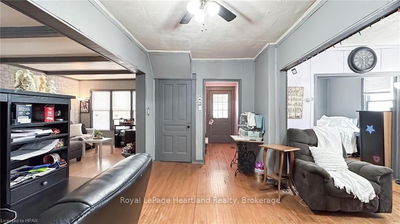 3064 PATRICK St, Howick - Howick image-0-4