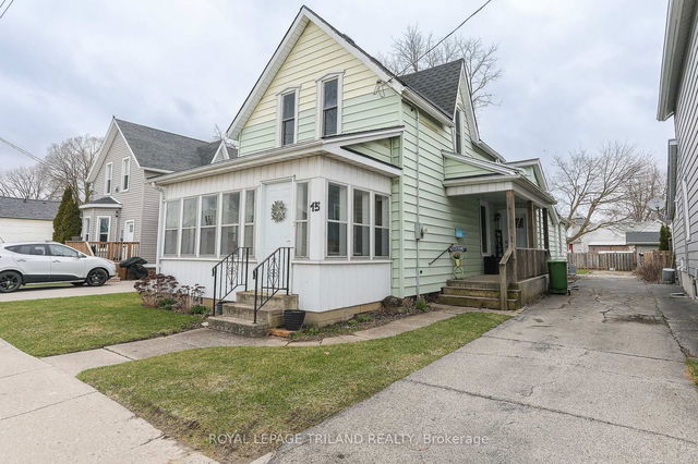 15 Eagle Street