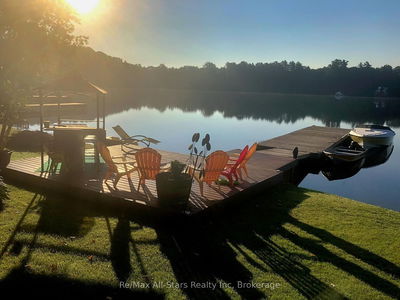 1082 Kawagama Lake Rd, Algonquin Highlands - Sherborne image-0-2