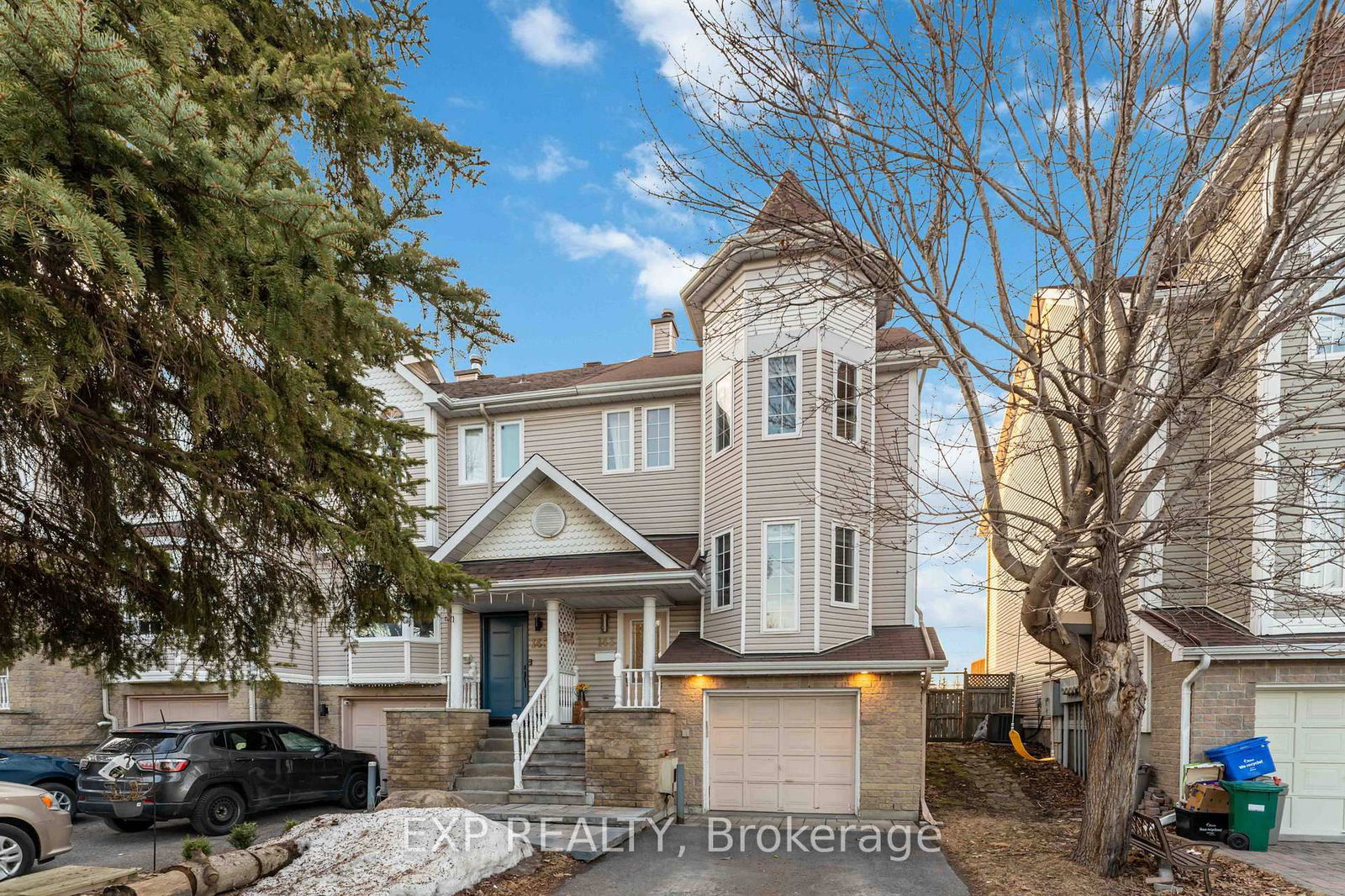 Townhouse for sale at 143 Woodgate Way, Ottawa, Barrhaven - Longfields, K2J 4E5 - MLS: X12097309