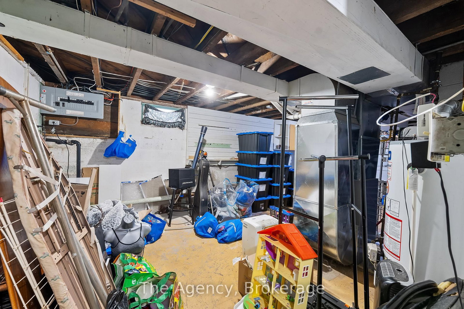 Listing Image 19