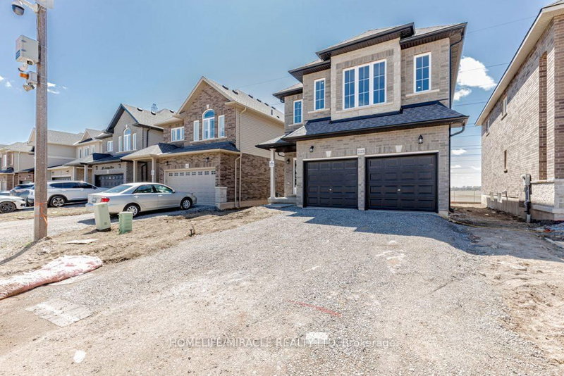 223 Rockledge Dr, Hamilton, L0R 1P0 | Image 2