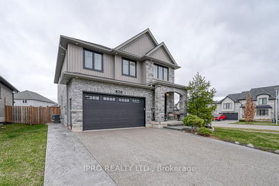 365 Munnoch Blvd, Woodstock - North image-0-1