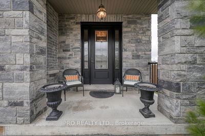 365 Munnoch Blvd, Woodstock - North image-0-2