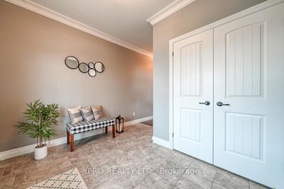 365 Munnoch Blvd, Woodstock - North image-0-4