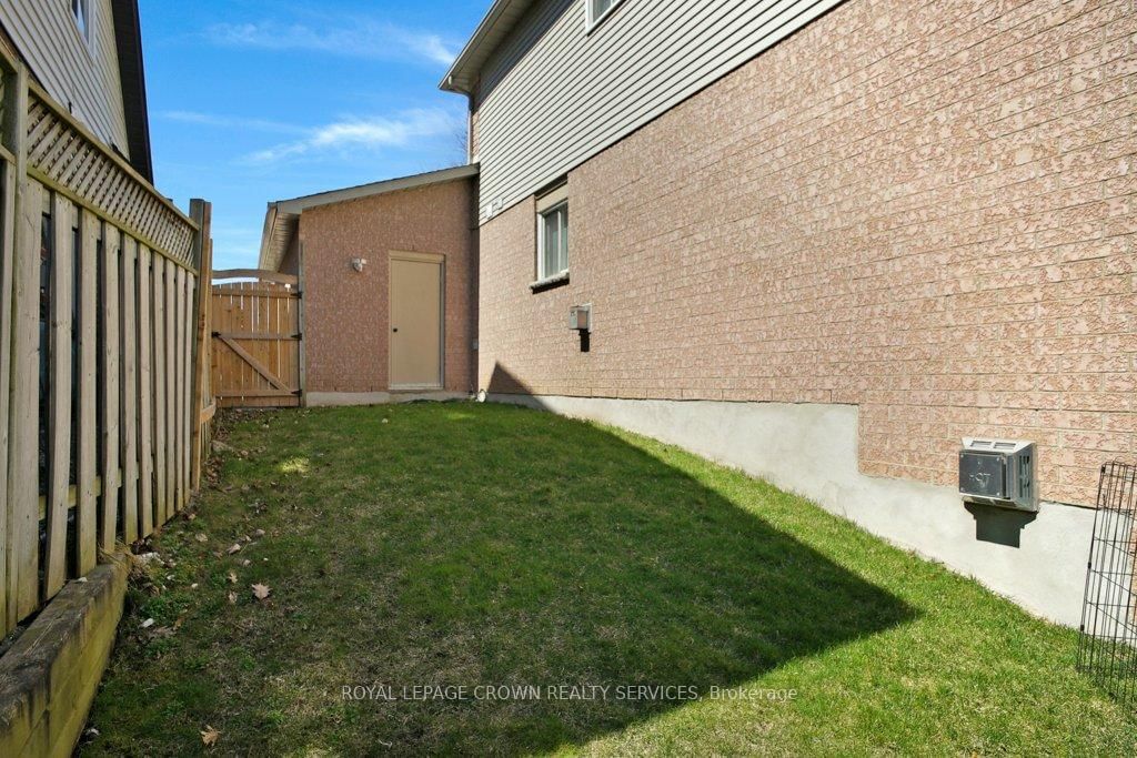 Listing Image 45