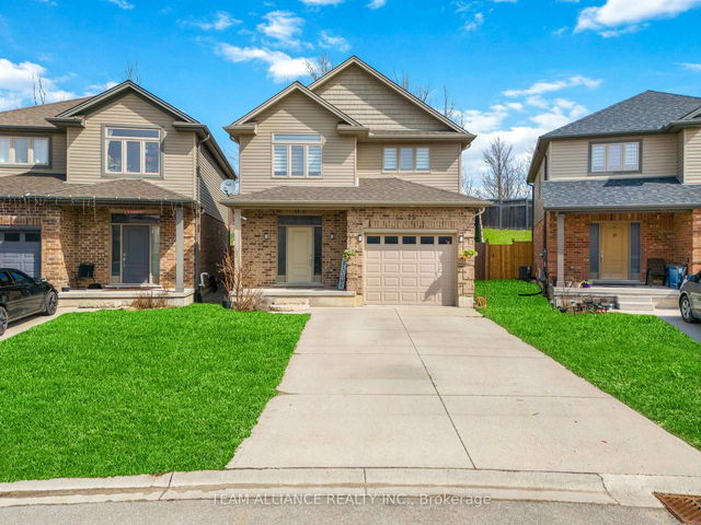 25 Queensway Drive