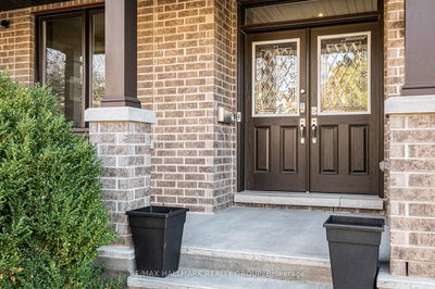 17 Rutherglen Terr, Kanata - Morgan's Grant/South March image-0-3