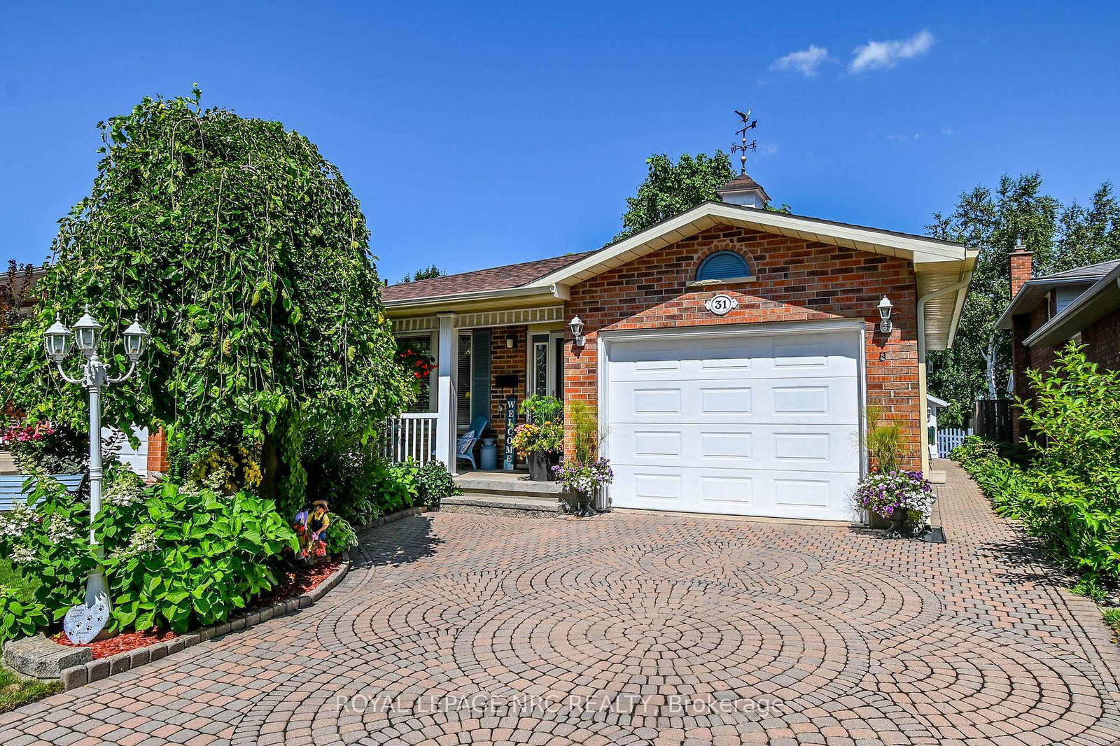 Detached House for sale at 31 Rollins Drive, Welland, N. Welland, L3C 6Z8 - MLS: X12097694