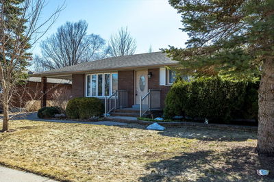 159 Adelaide St, Kawartha Lakes - Lindsay image-0-1