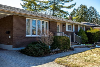 159 Adelaide St, Kawartha Lakes - Lindsay image-0-2