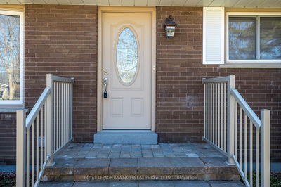 159 Adelaide St, Kawartha Lakes - Lindsay image-0-3