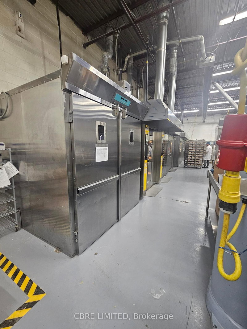 157-159 Stronach Cres, London East, N5V 3G5 | Image 3