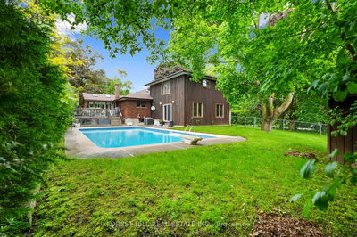 285 Cottonwood Dr, Peterborough West - 2 North image-0-4