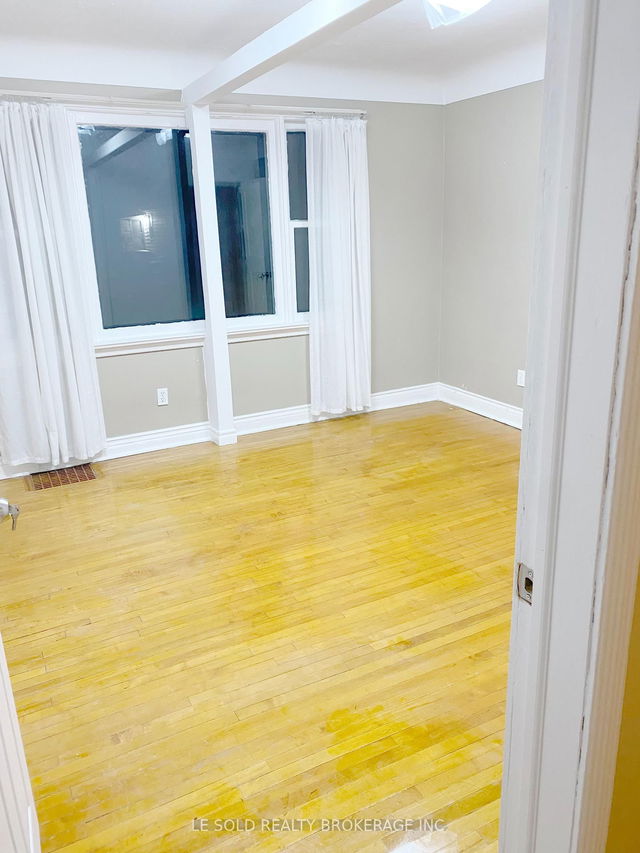 Upper RM1 - 112 Leland Street