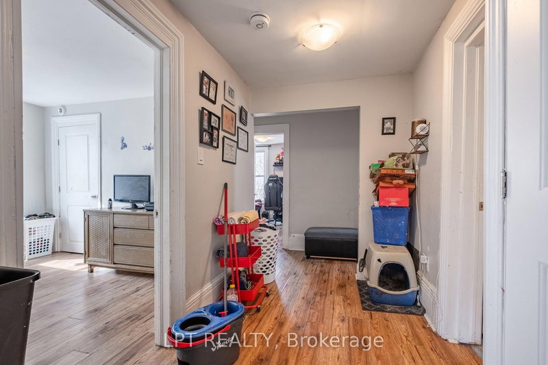 695 Victoria St, Kingston, K7K 4S6 | Image 3