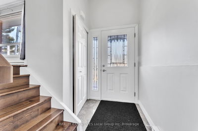 Unit 2 — 904 Premier Rd, North Bay - Ferris image-0-3